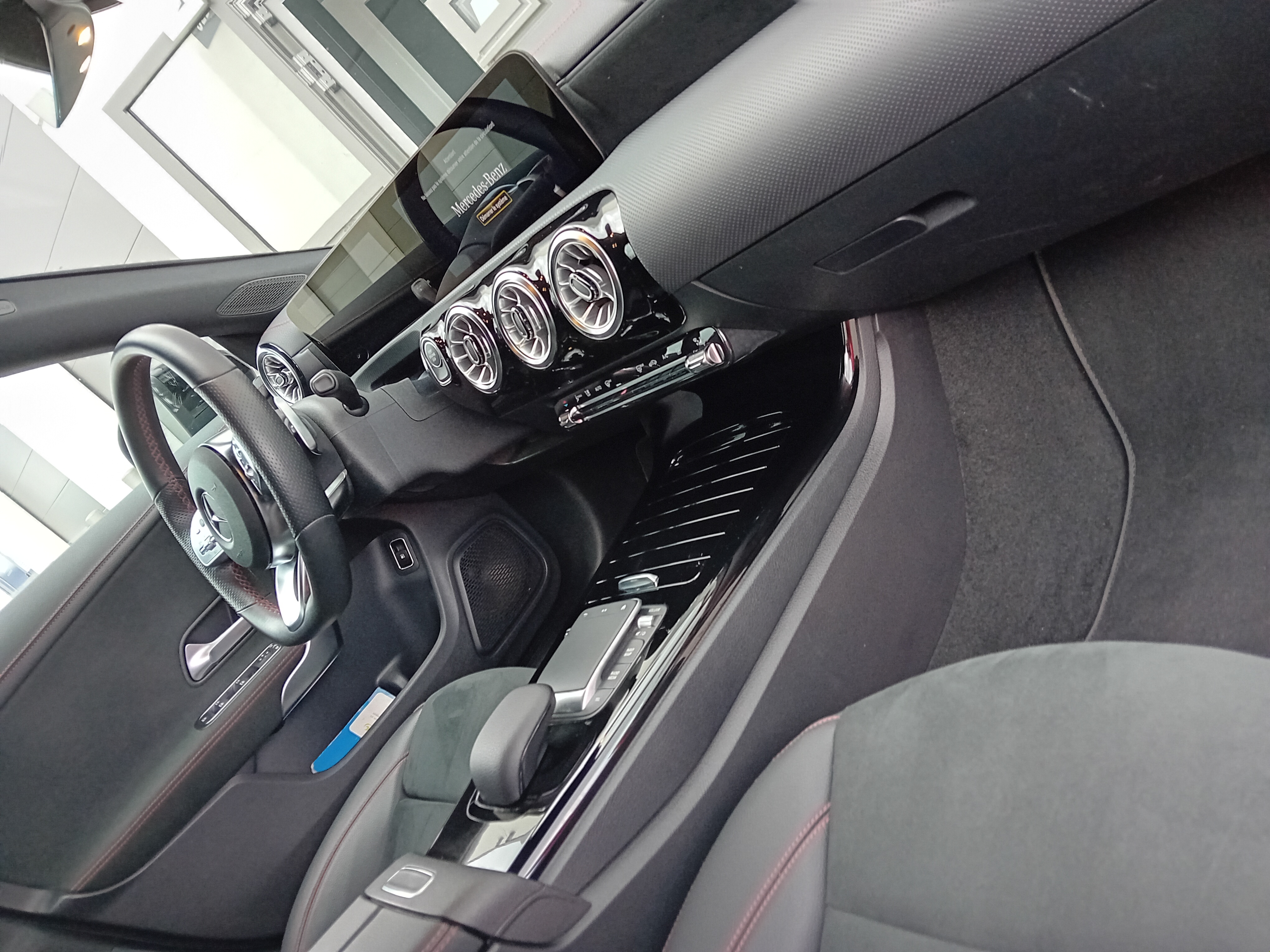 Schoonmaak van dienstwagens/wagenpark